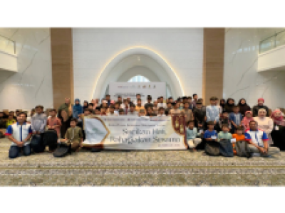 Podomoro Park Bandung Strengthens Social Care Through Aid Distribution & Fast-Breaking Event