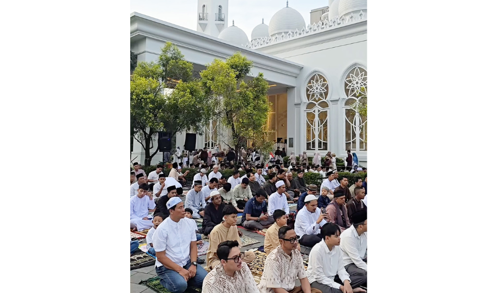 Iconic Mosques Across Agung Podomoro Developments Strengthen Community Bonds During Eid Al-Fitr 1447H Celebrations 4